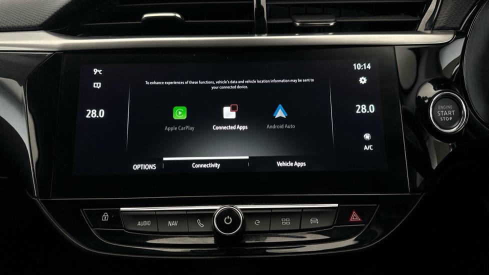 Apple Car Play & Android Auto