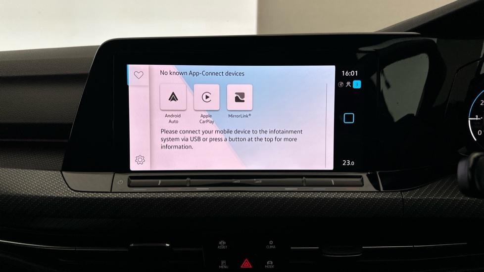 Apple Car Play & Android Auto