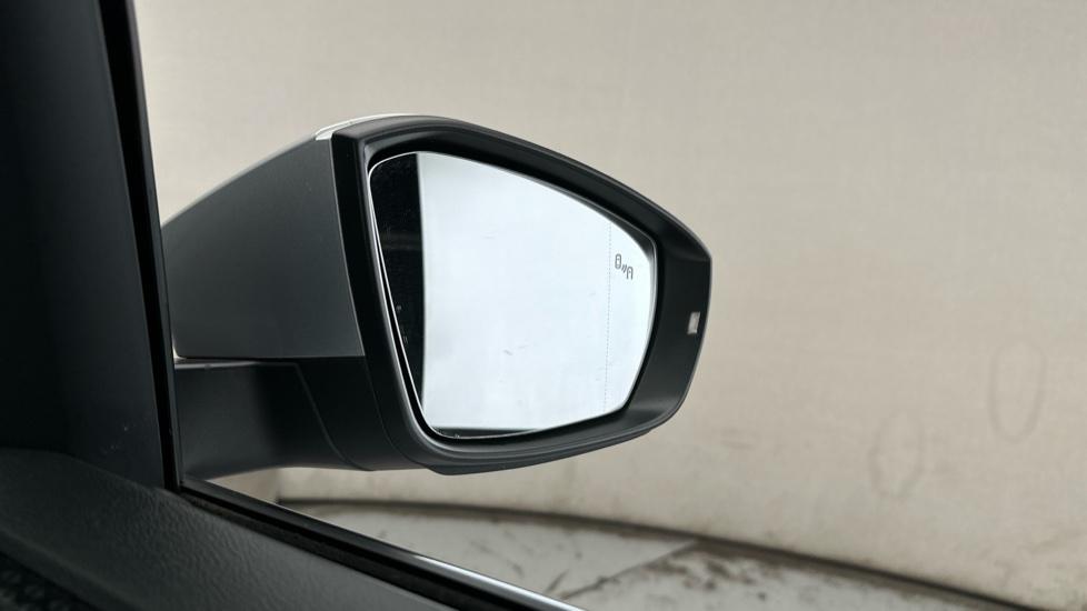 Blind Spot Monitoring System 