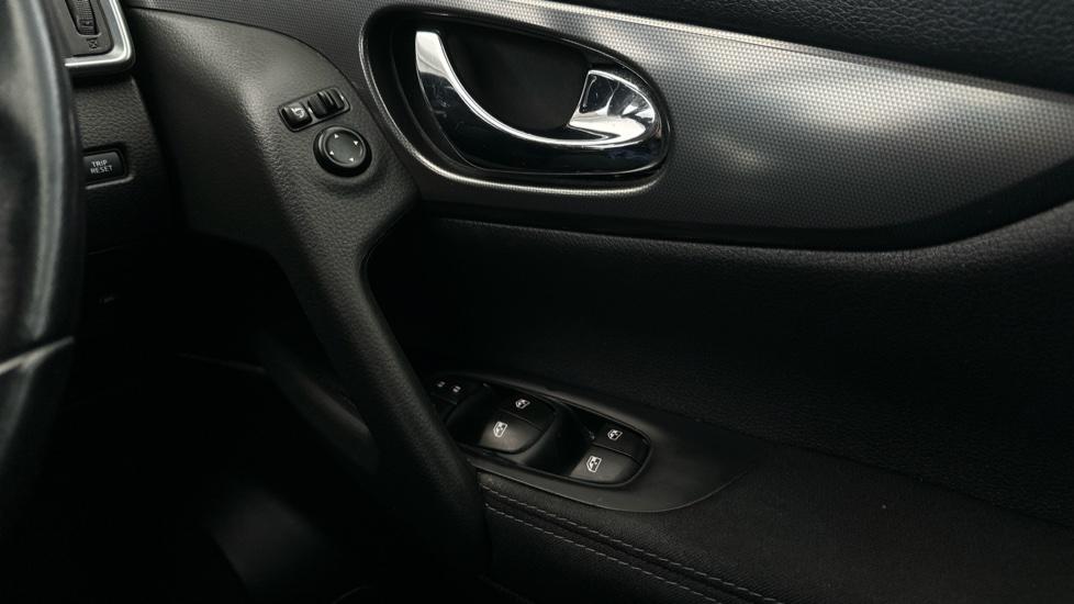 Electric Windows / Wing Mirrors 