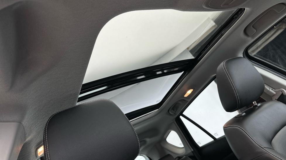 Panoramic Roof