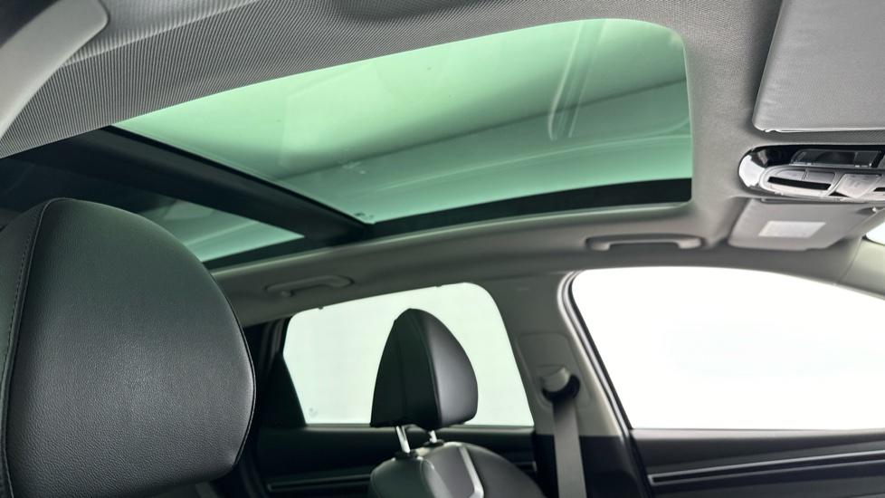 Panoramic Roof