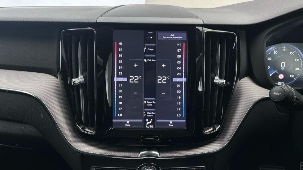 Air Conditioning /Dual Climate Control 