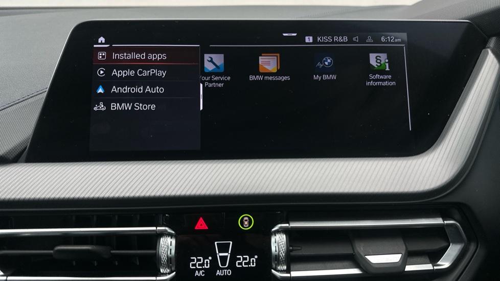 Apple Car Play & Android Auto