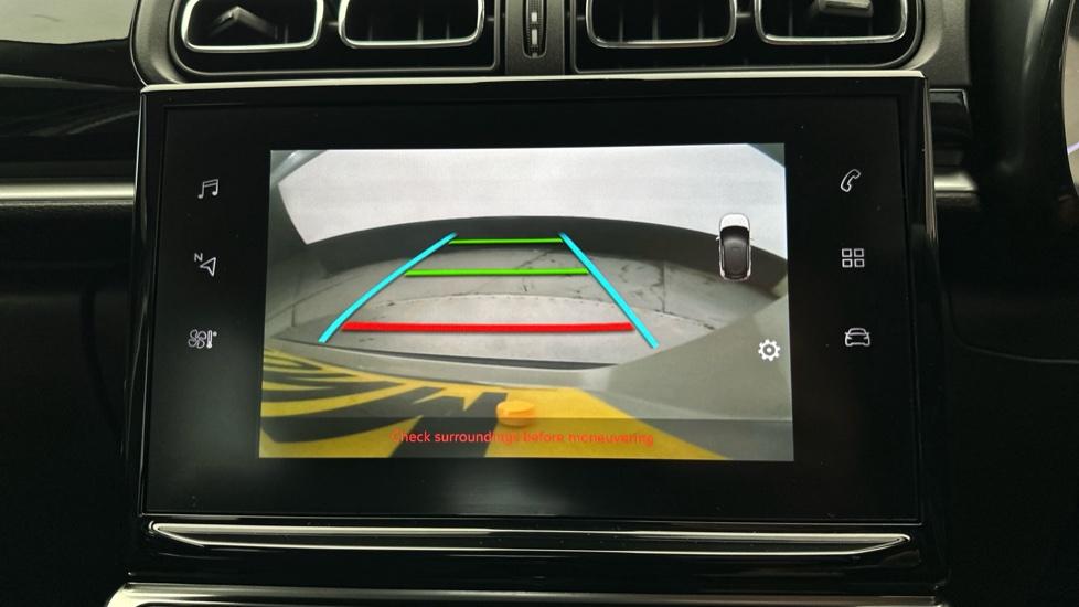 Rear View Camera /Park Pilot 