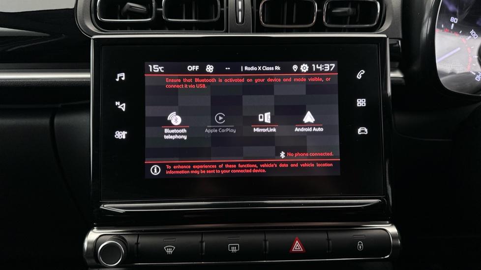 Apple Car Play & Android Auto