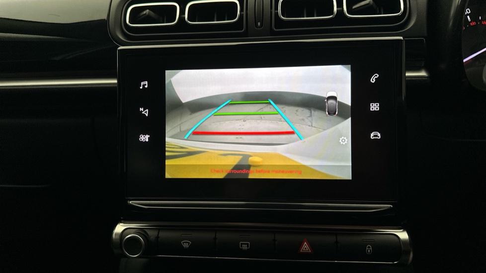 Rear View Camera /Park Pilot 