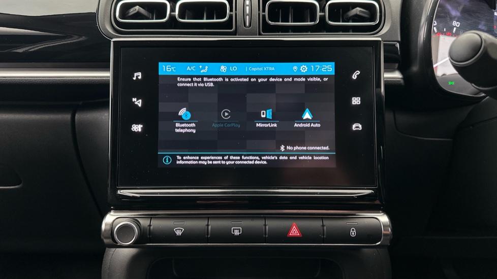 Apple CarPlay / Android Auto / Bluetooth 