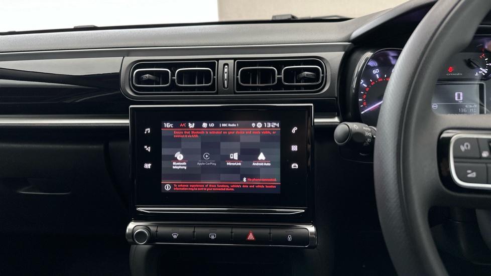 Apple Car Play & Android Auto