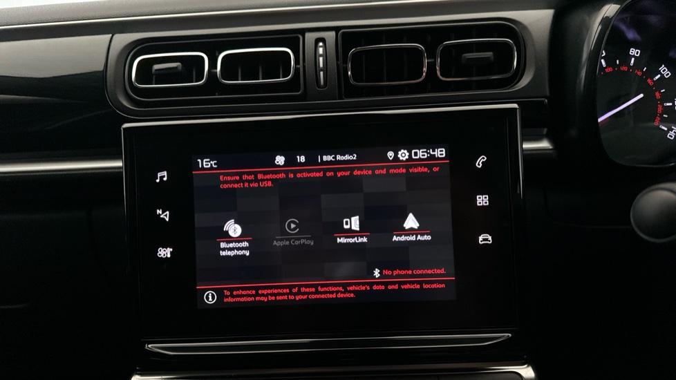 Apple CarPlay/Android Auto/Bluetooth