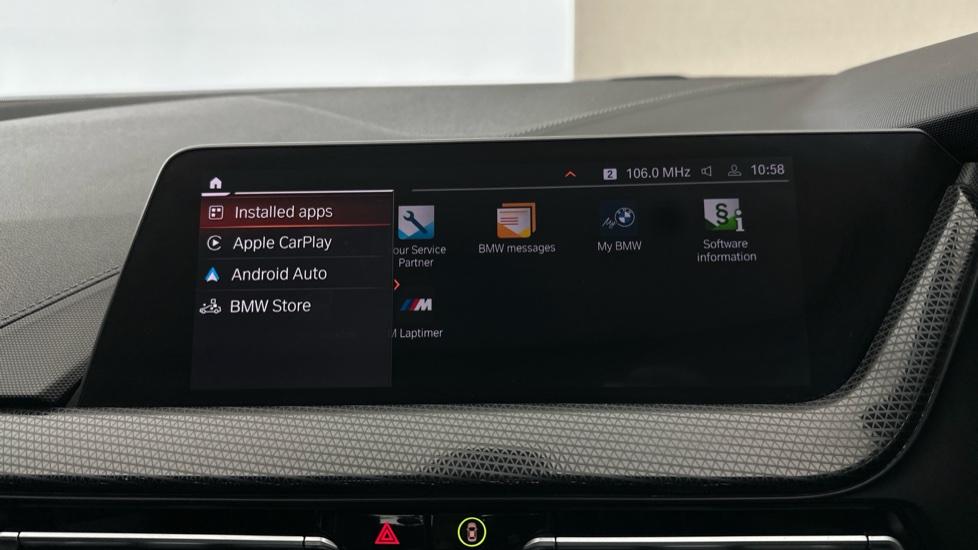 Apple Car Play & Android Auto