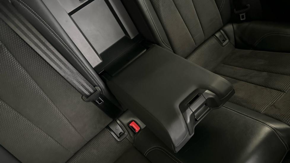 Rear Armrest 