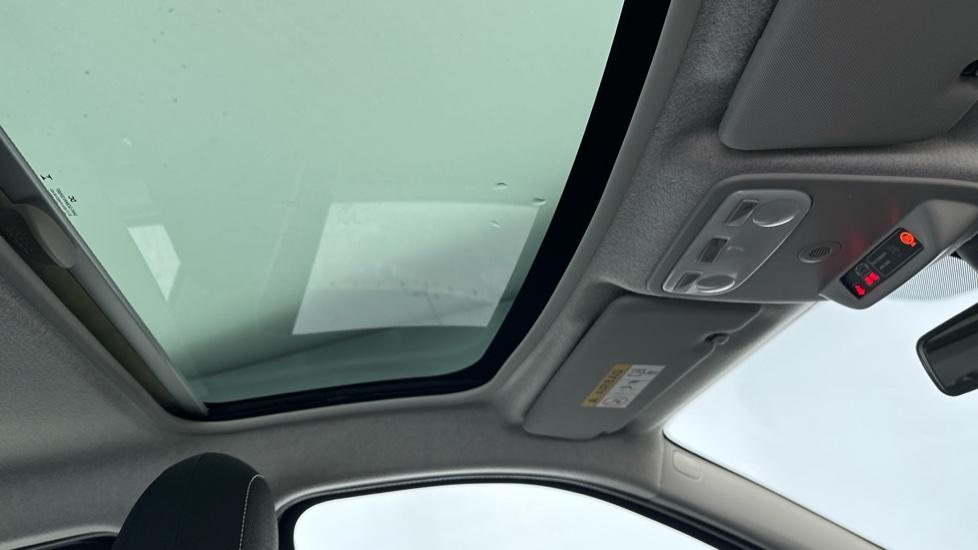 panoramic roof 