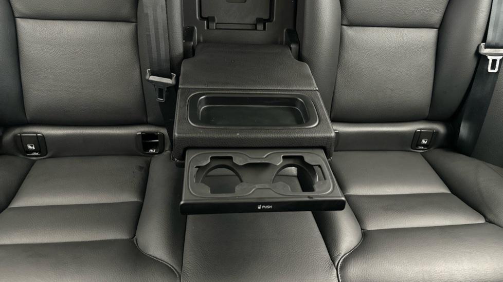 Rear Armrest/ Cup Holder