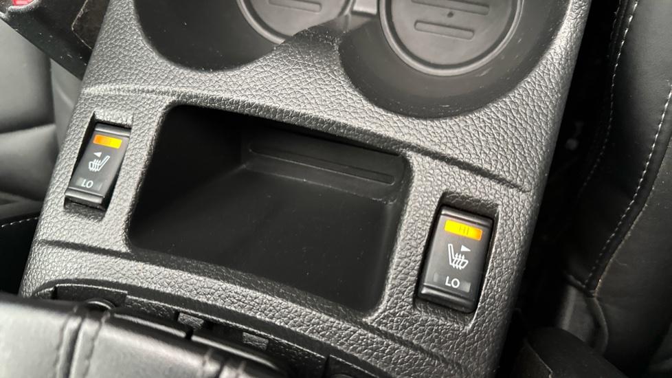 Heated Seats 