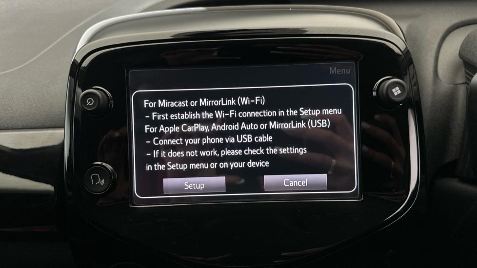 Apple Car Play & Android Auto