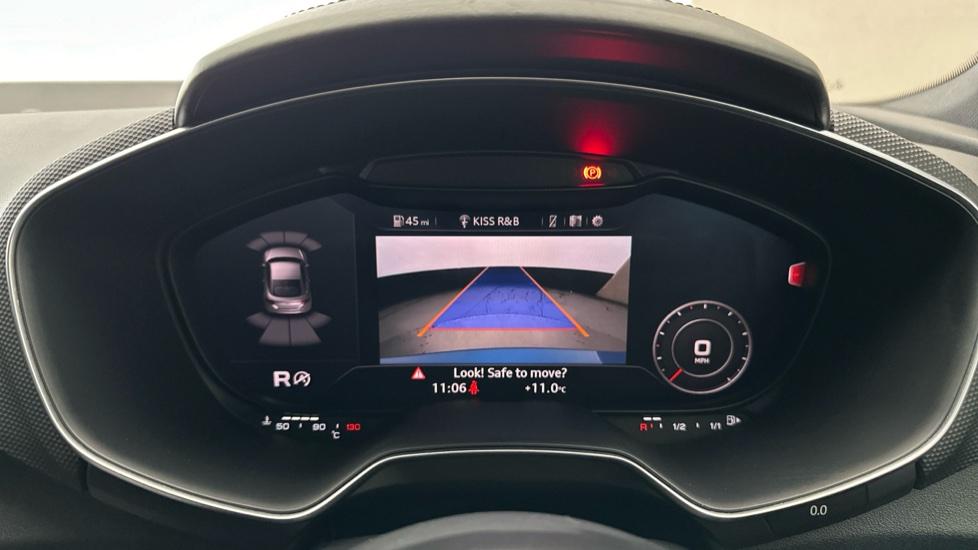 Rear view camera/Park Pilot 