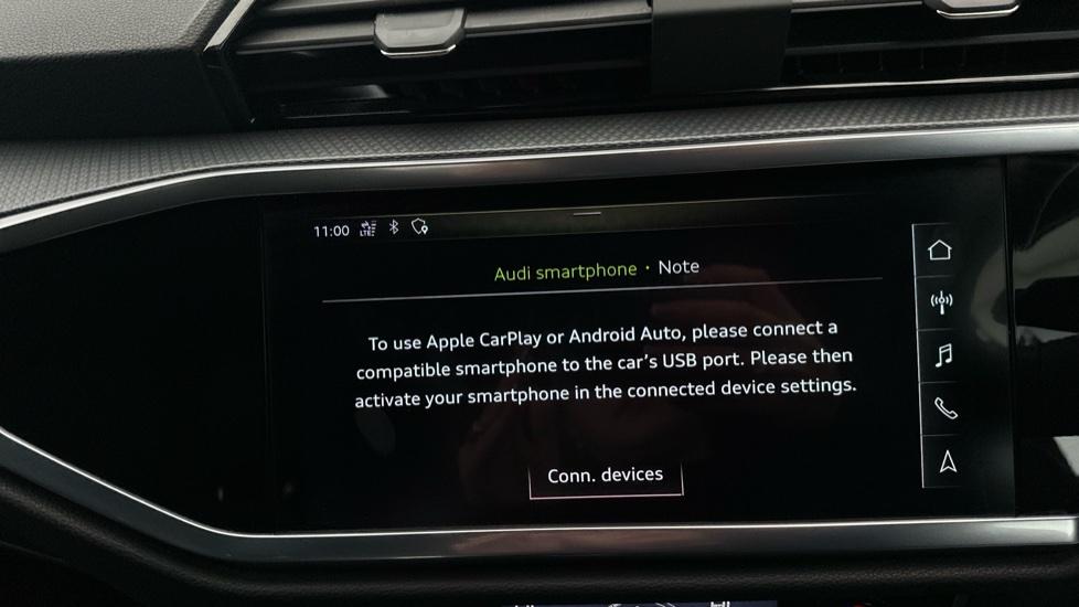 Apple CarPlay/Android Auto 