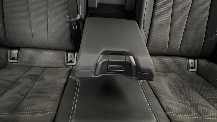 Rear Armrest 