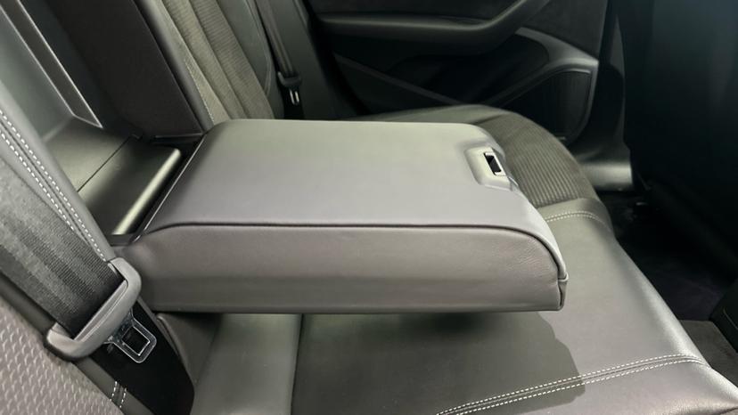 Rear Armrest