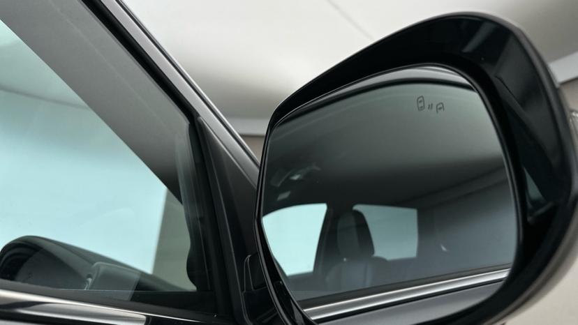 Blind Spot Monitoring System 