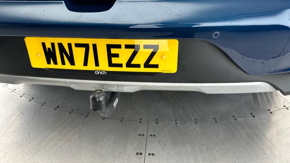 Rear Parking Sensors / Tow Bar