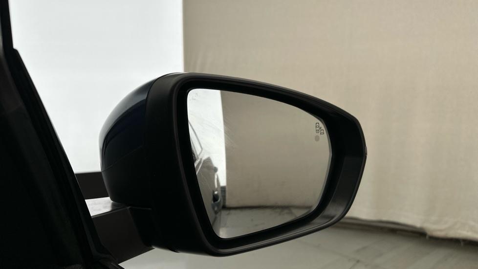 Blind Spot Monitoring System 