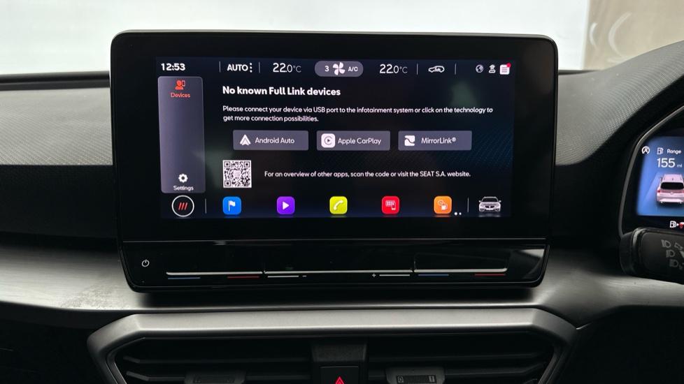 Apple CarPlay / Android Auto 