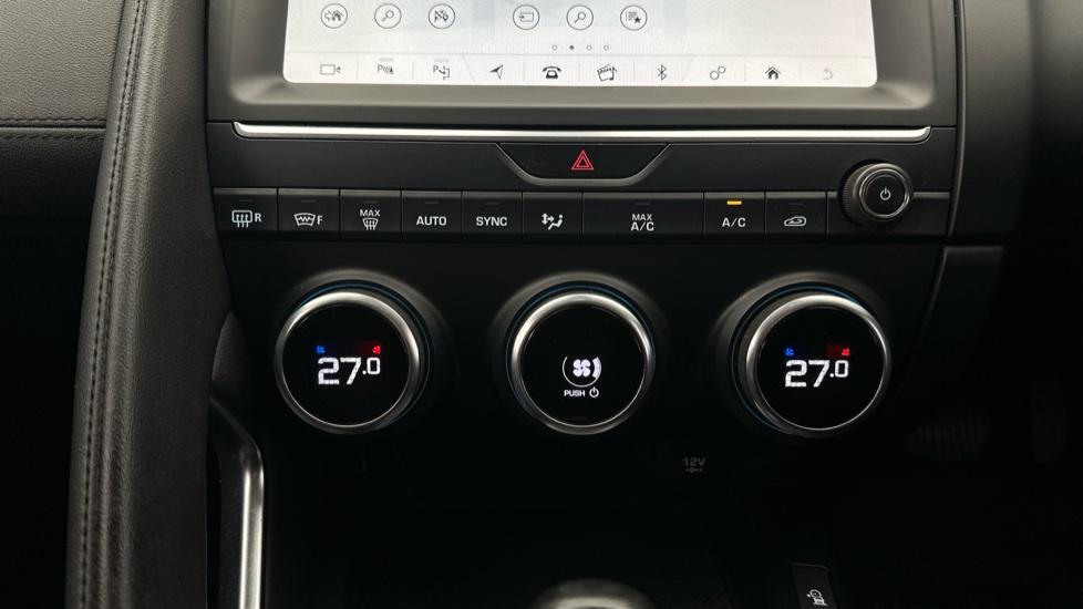 Air Conditioning /Dual Climate Control 