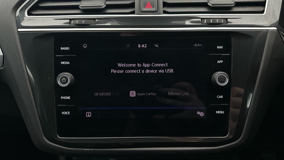 Apple Car Play & Android Auto