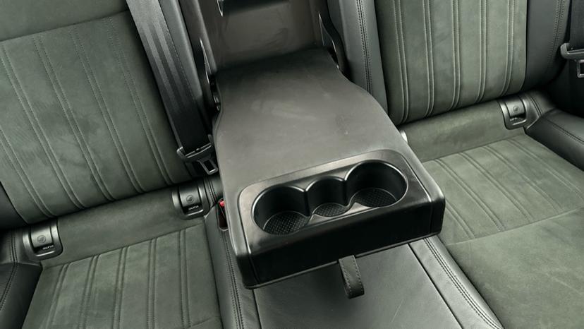 Rear Armrest/ Cup Holder