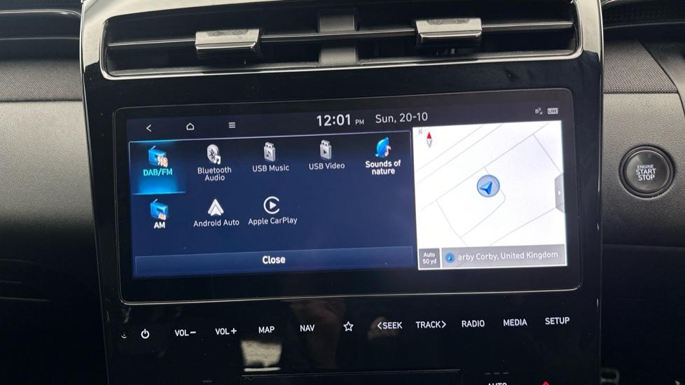 Apple Car Play & Android Auto