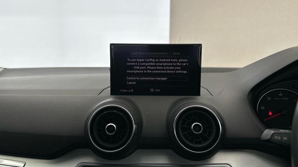 Apple Car Play & Android Auto