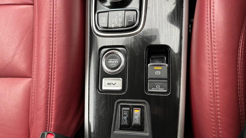 Electric Park Brake / Heated Seats 