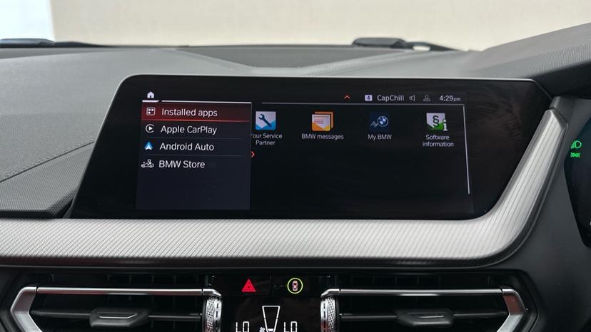 Apple Car Play & Android Auto