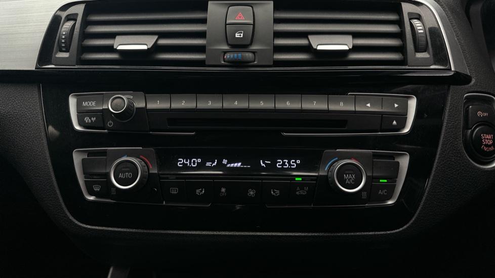 Air Conditioning /Dual Climate Control 