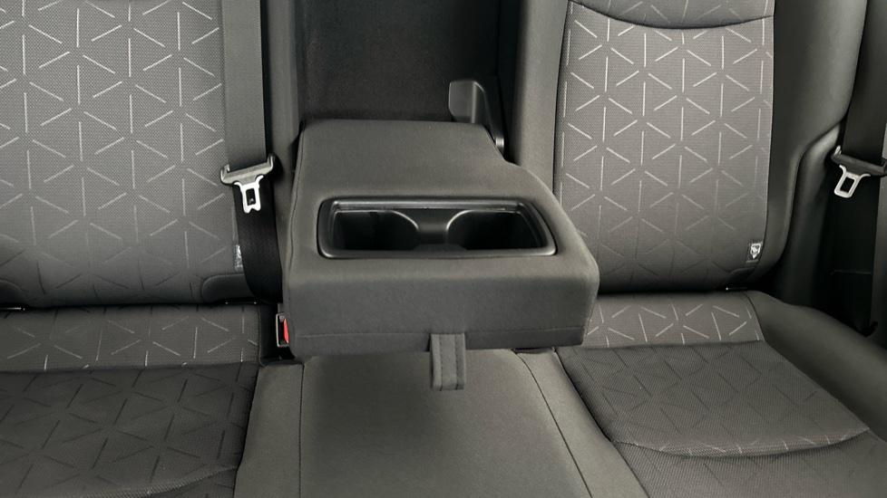 Rear Armrest/ Cup Holder