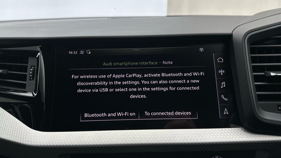 Apple Car Play & Android Auto