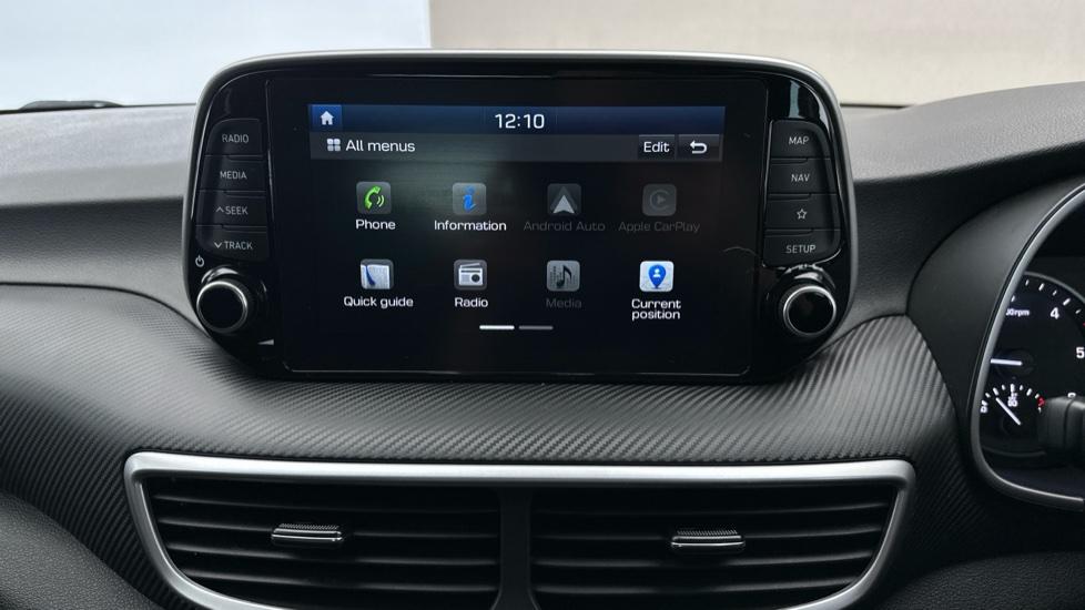 Apple Car Play & Android Auto