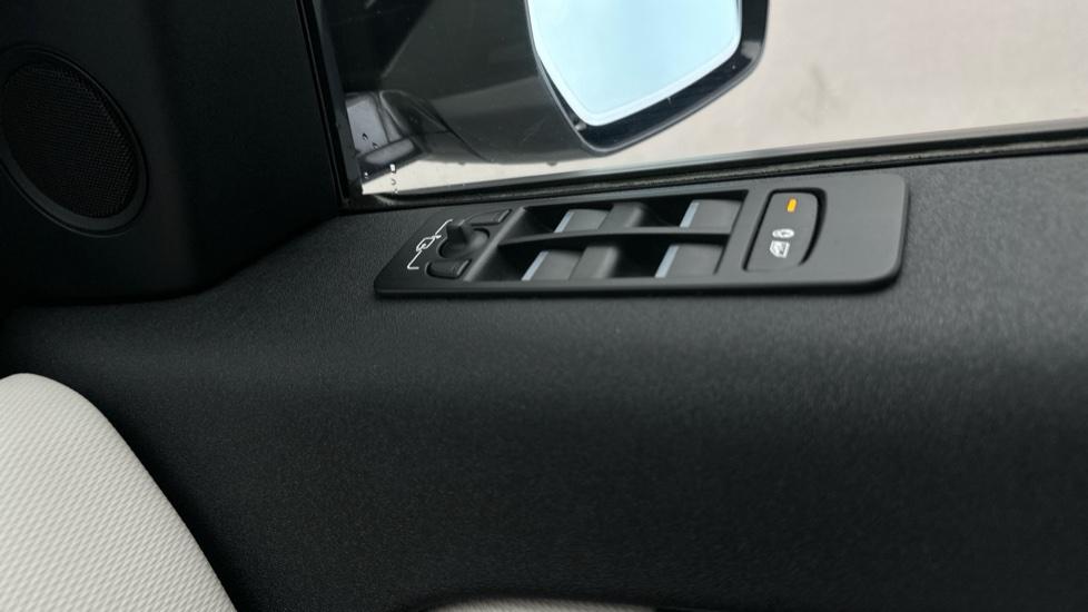 Electric Windows / Wing Mirrors 