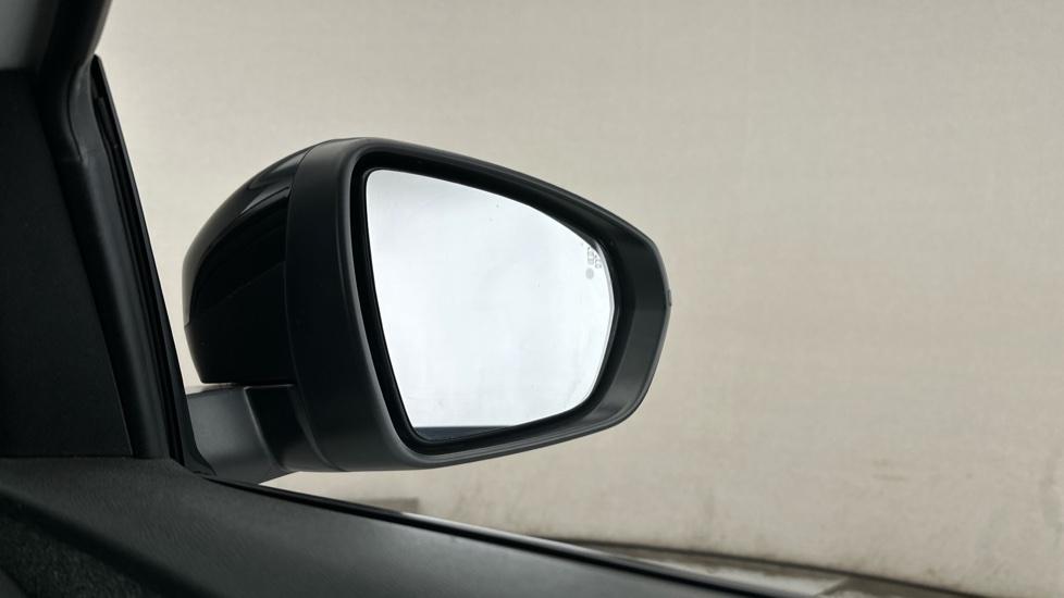 Blind Spot Monitoring System 