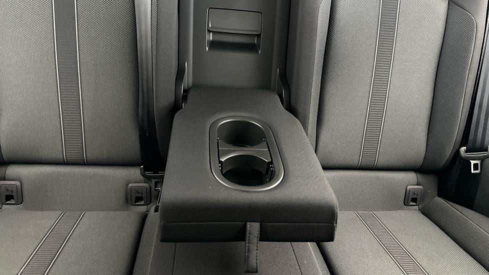 Rear Armrest/ Cup Holder