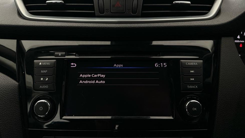 Apple Car Play & Android Auto