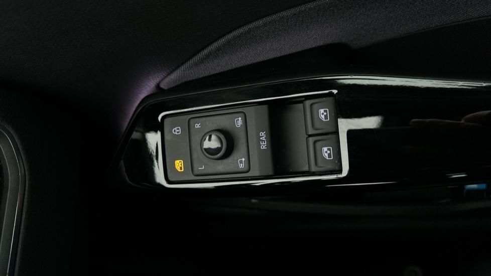 Electric Windows / Wing Mirrors 