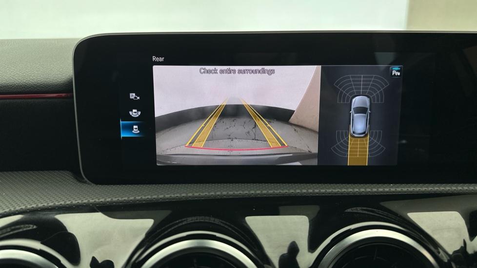 Rear View Camera /Park Pilot 