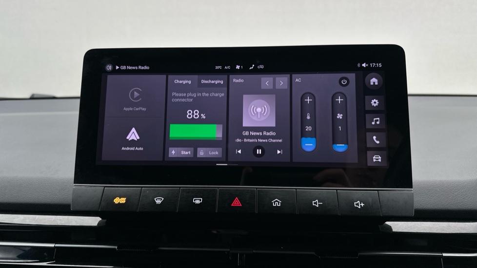 Apple Car Play & Android Auto