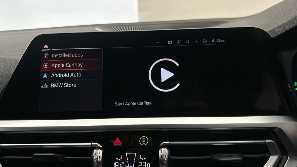 Apple Car Play & Android Auto