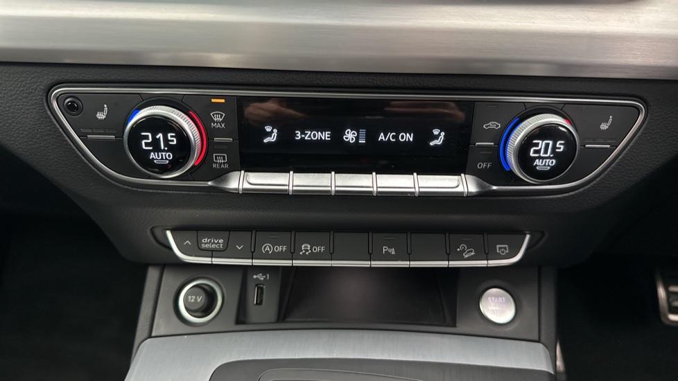 Air Conditioning/Dual climate control 