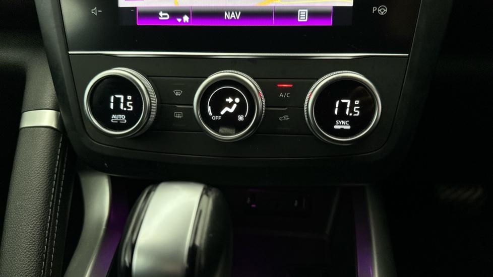 Air Conditioning / Dual Climate Control 