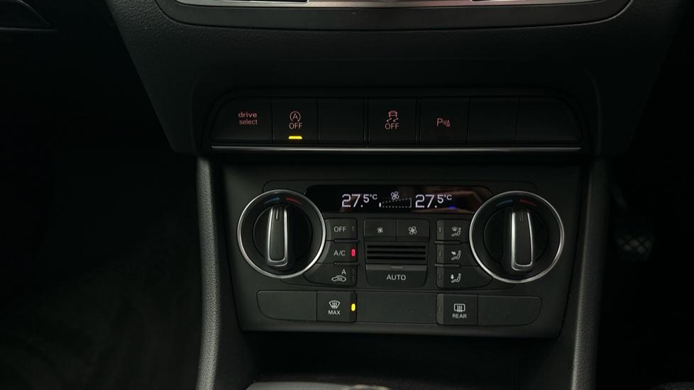 Air Conditioning /Dual Climate Control /Auto Stop/Start 